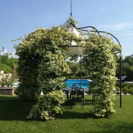 Macesina Country house *