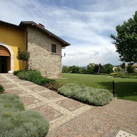 Macesina Country house *